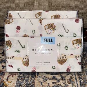 NWT Rae Dunn Holiday Print Full Sheet Set - White and Green CANDYLAND